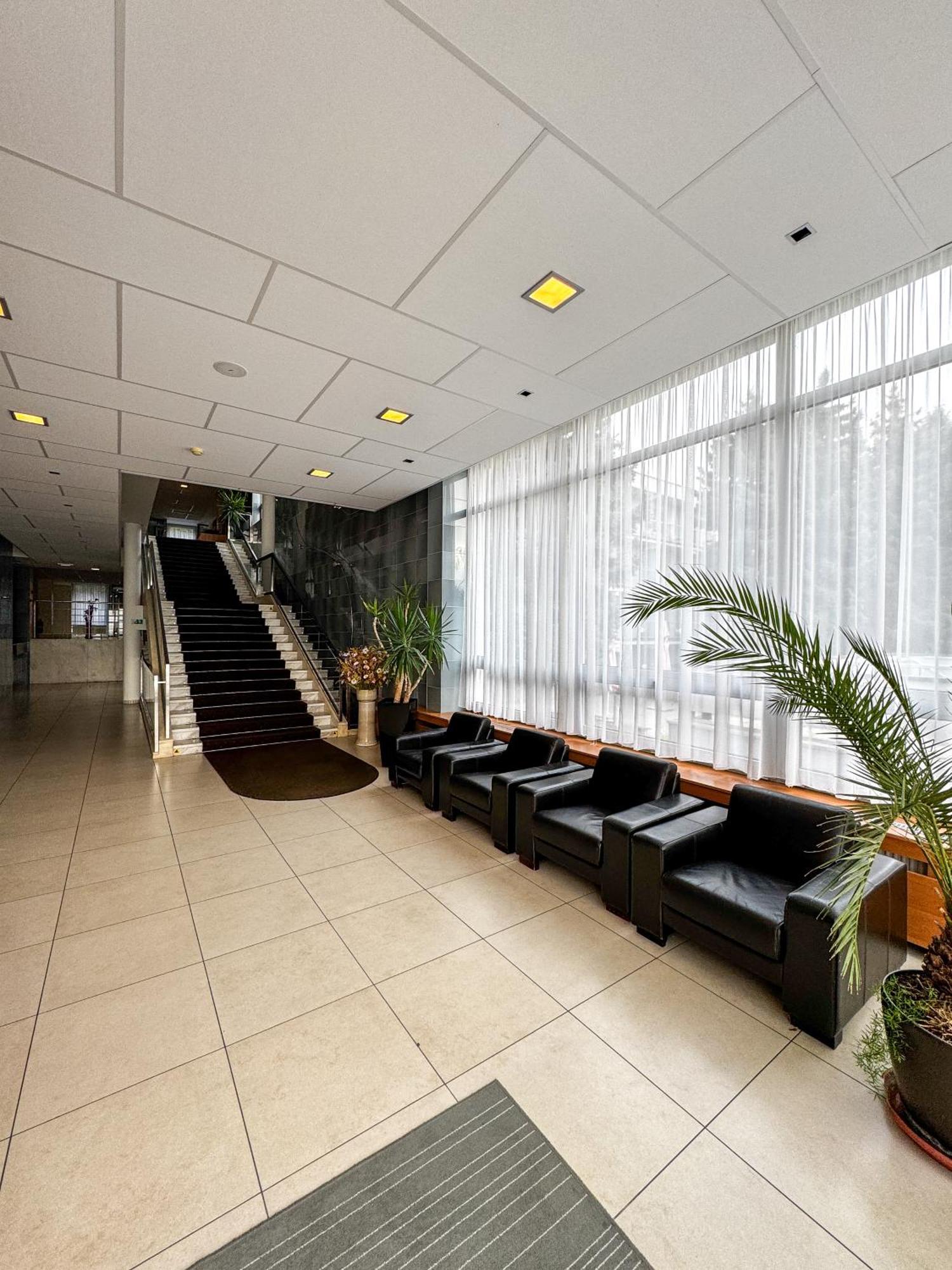 Hotel Sorea Regia Братислава Экстерьер фото