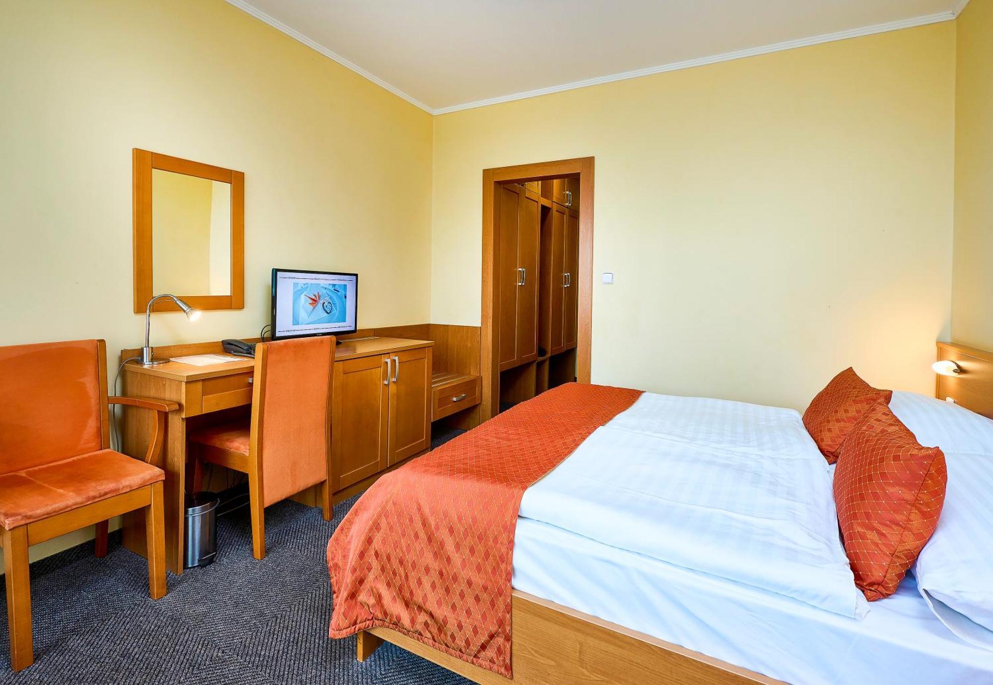 Hotel Sorea Regia Братислава Экстерьер фото