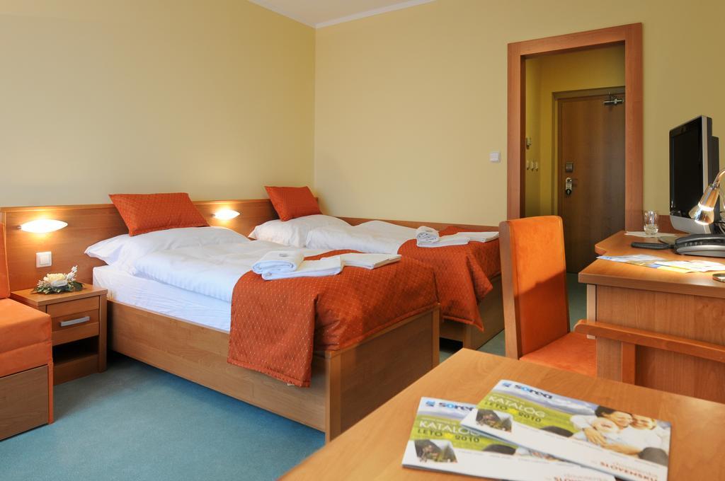 Hotel Sorea Regia Братислава Номер фото