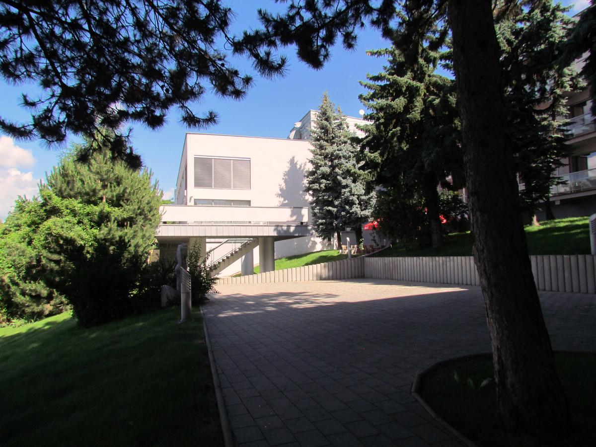 Hotel Sorea Regia Братислава Экстерьер фото