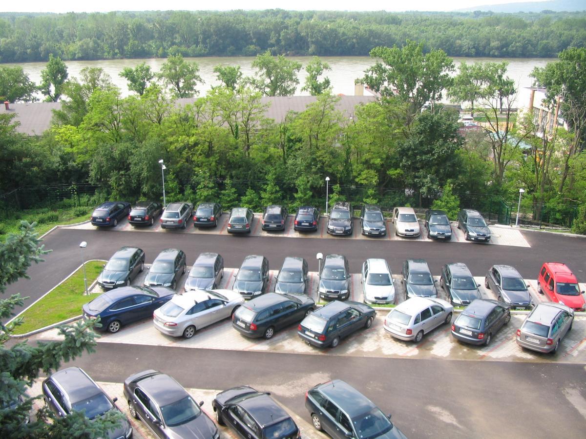 Hotel Sorea Regia Братислава Экстерьер фото